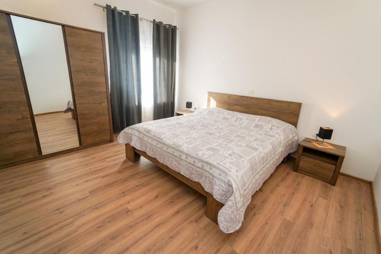 Apartments Mira Savudrija 克尔维尼维赫 外观 照片